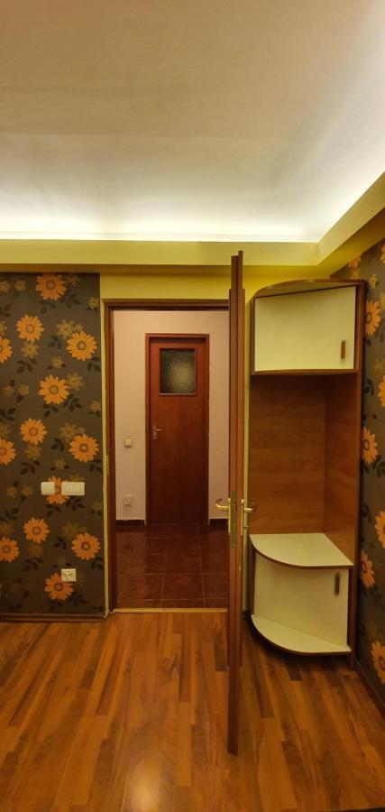 My House - Ultracentral Romana Square Near Old Town Appartamento